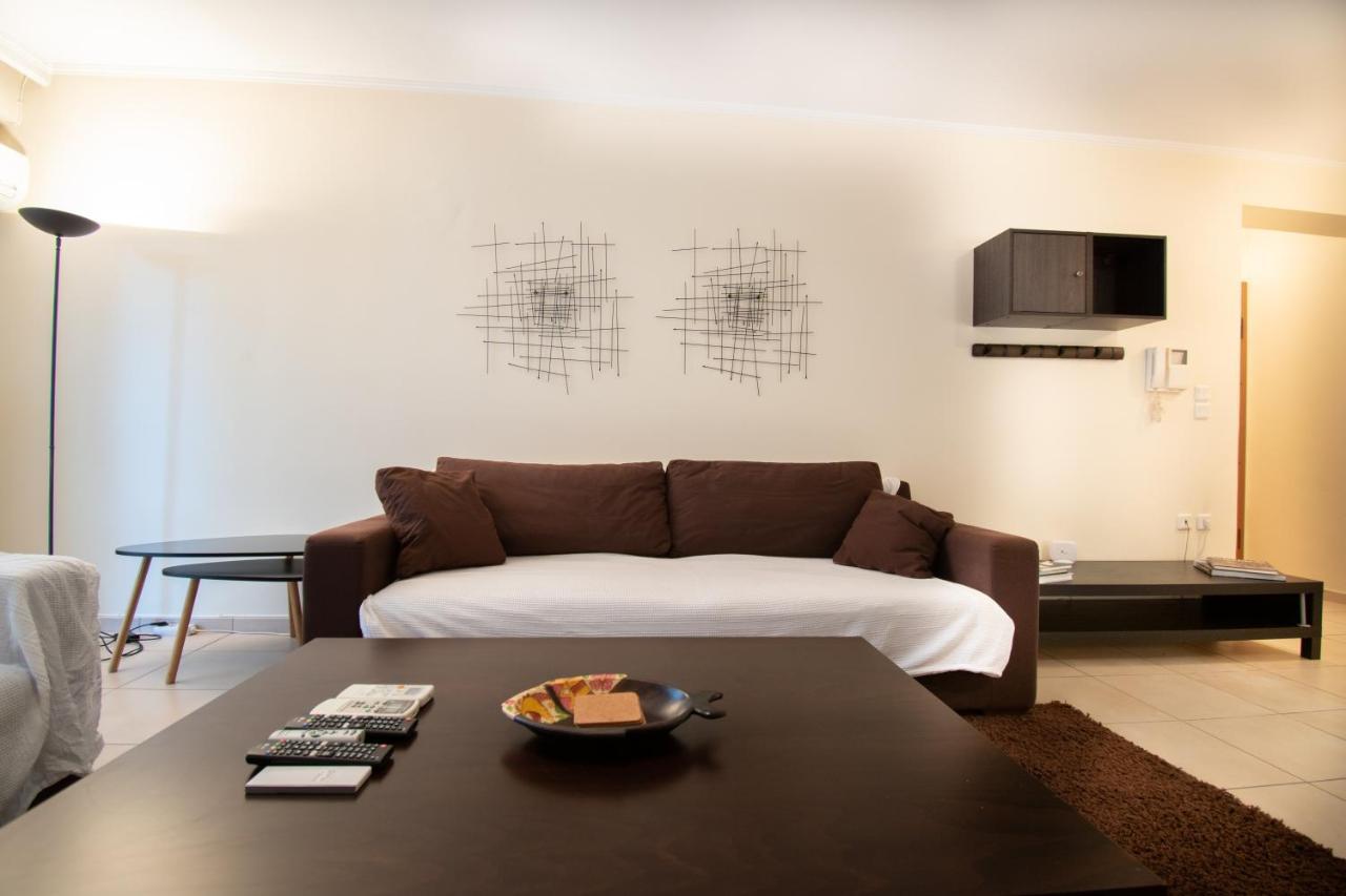 Homey Penthouse In Kypseli Athen Exterior foto