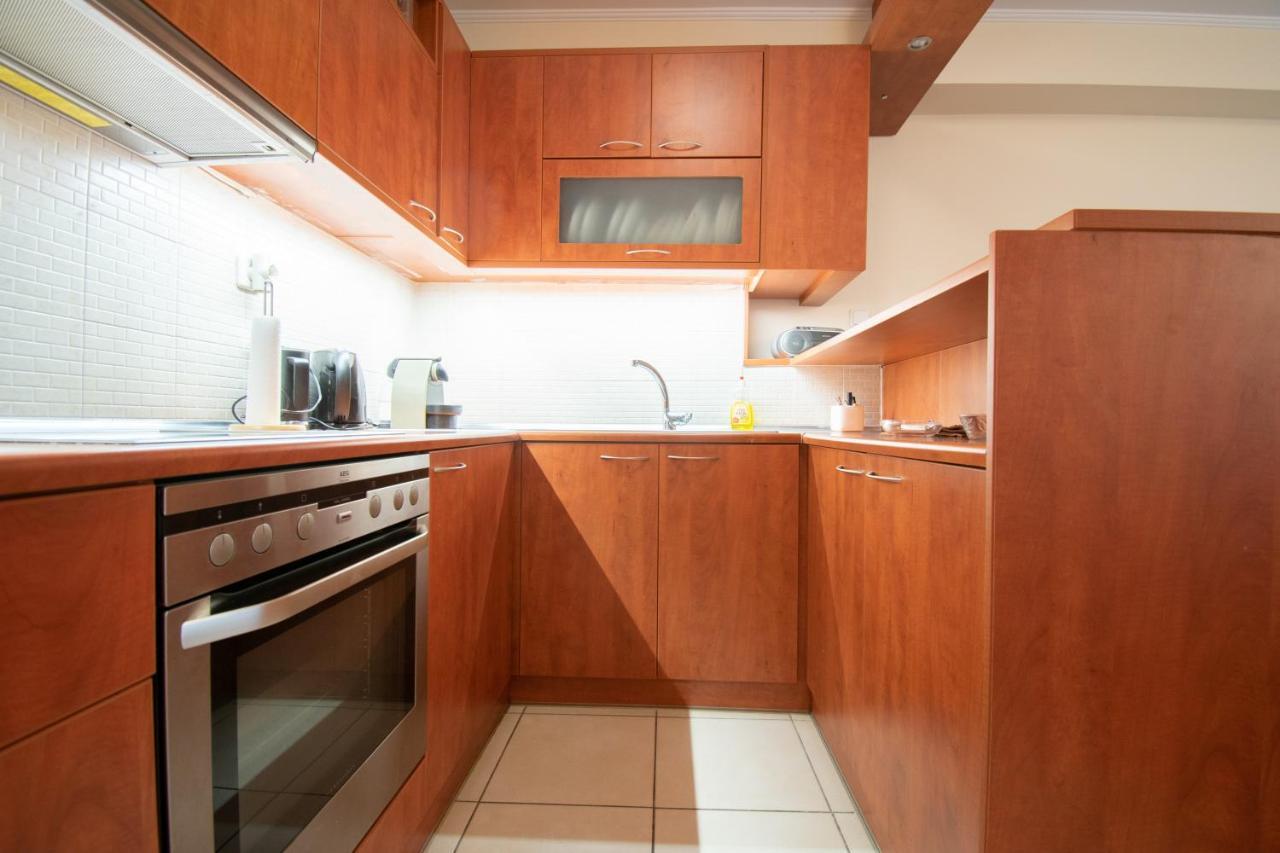 Homey Penthouse In Kypseli Athen Exterior foto